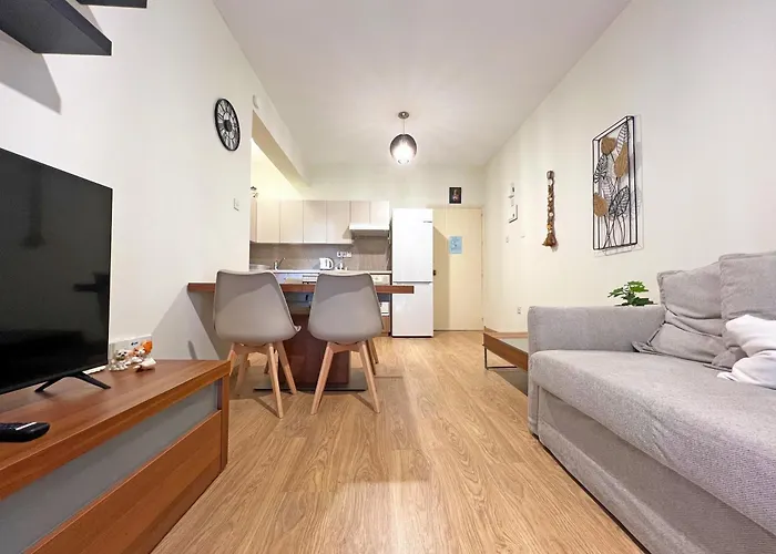 Apartment Albert's Mackenzie 001 *