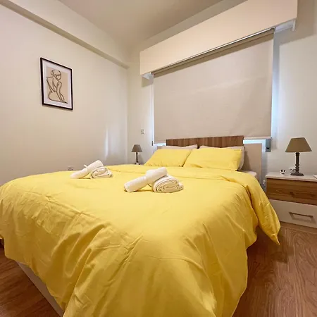 Albert's Mackenzie 001 Апартаменты